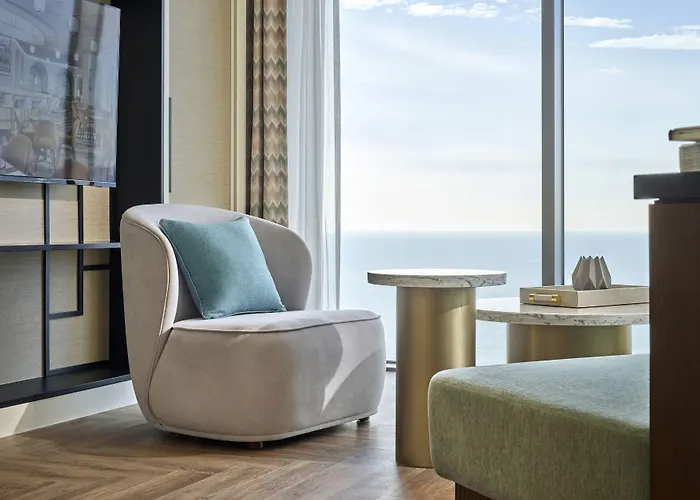 Hotel Grand Josun 5*